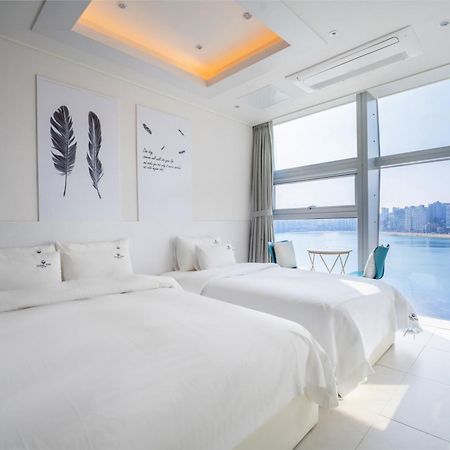 Oceanstay Hotel Busan Buitenkant foto