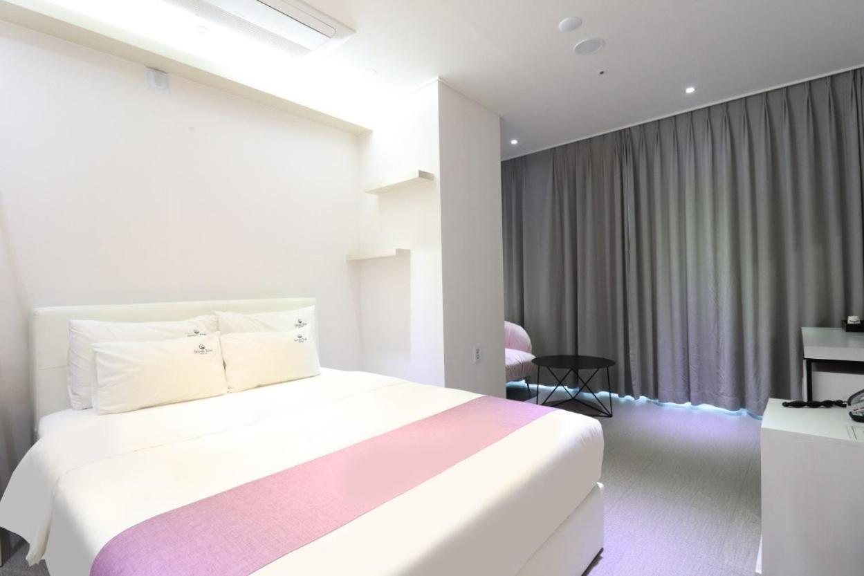 Oceanstay Hotel Busan Buitenkant foto