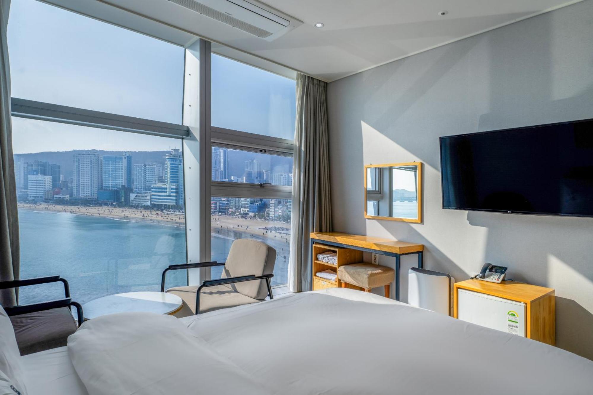 Oceanstay Hotel Busan Buitenkant foto